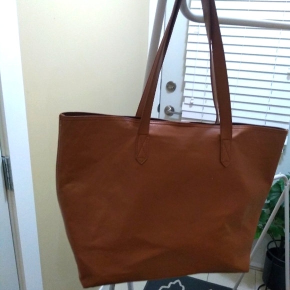 Old navy Bags - Picture 2 of 4